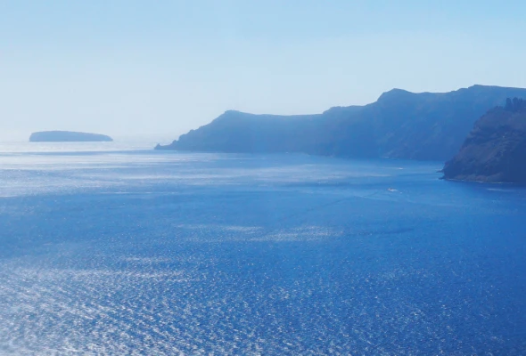 Santorini private tours by boat